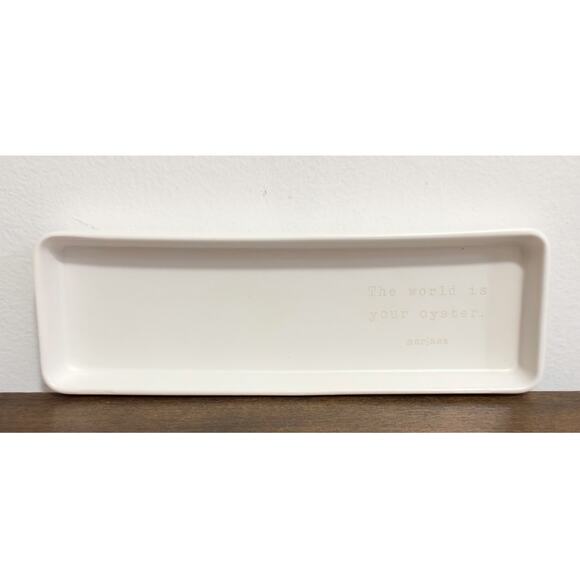 The World Is Your Oyster - Engraved, Ivory, Stoneware, Catch All Trinket Tray - Picture 1 of 5